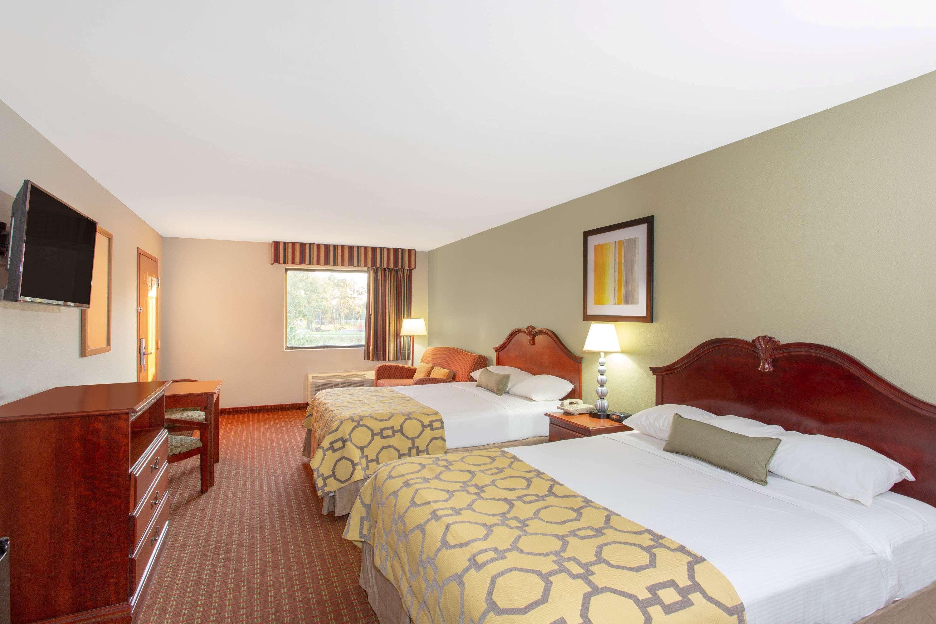 Baymont By Wyndham Midway Tallahassee Екстериор снимка